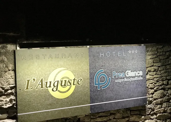 Hotel Prea Gianca 3*